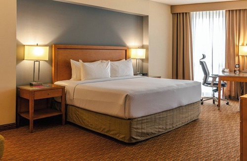 Apodaca Hotel | Crowne Plaza Monterrey Aeropuerto by IHG