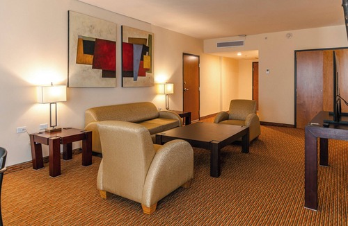 Apodaca Hotel | Crowne Plaza Monterrey Aeropuerto by IHG