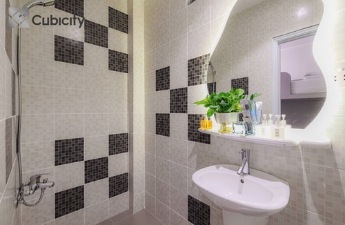 Downtown Ho Chi Minh City Hotel | Cubicity De Tham