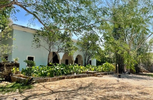 Cuzama Villa | Cuch Balam Private Estate with 3 Bedrooms, 2 Hectares of Garden, Pool and Cenote