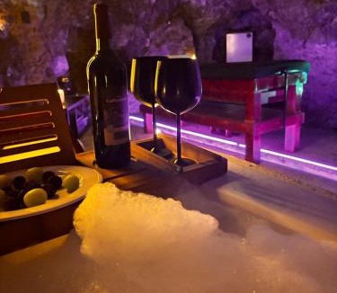 Teotihuacan Hotel | Cueva Macondo Spa