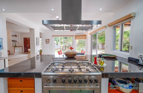 Akumal House | Cute, comfortable casita townhouse, Yal Ku Lagoon close by!