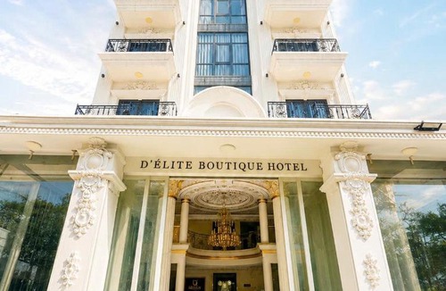Di An Hotel | D'Élite Boutique Hotel Dĩ An