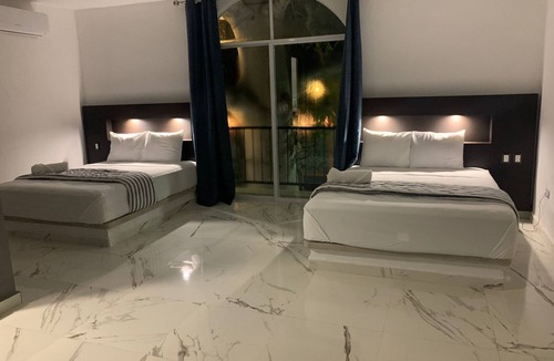 Centro Hotel | D LUXURY HOTEL BAKALAR
