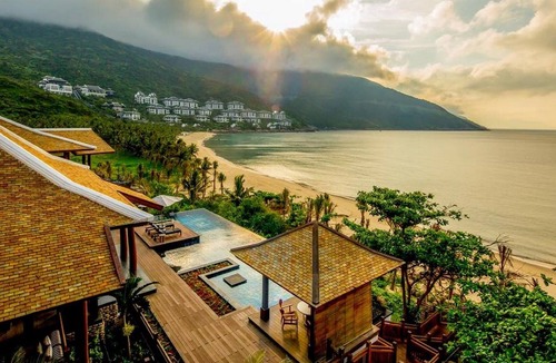 Son Tra Villa | Da nang Intercontinental 2 BR Royal Residence By The Sea