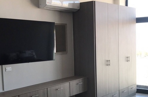 Chihuahua Apartment | Dam View Loft