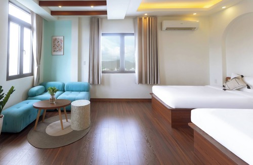 Son Tra Hostel | Danang Backpacker Hostel and Spa