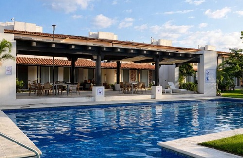 Puerto Vallarta House | Delightful 3-bedroom house with AC in Las Juntas
