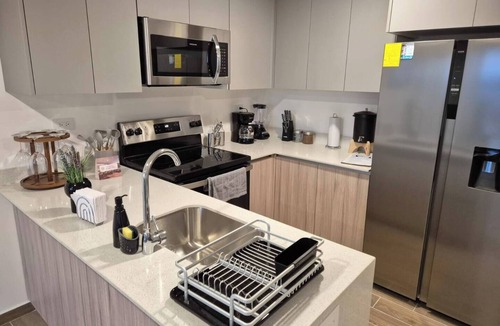 Zona 14 Apartment | Deluxe apartment near the airport/Entire rental unit in Guatemala City