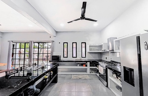 Bacocho Apartment | Deluxe two bedroom suite near Zicatela Beach ! Pool-Starlink-Full Kitchen