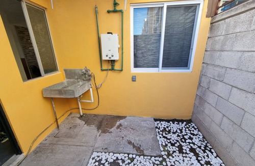 Queretaro Apartment | Departamento la loma ubicado en zona muy comercial