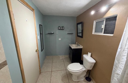 Ciudad Acuna Apartment | Departamento 2 habitaciones con patio y estacionamiento