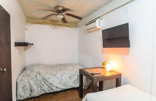 Ciudad Valles Apartment | Departamento GRANDE con 2 recamaras con aire 5 camas wifi 115mb, cocina .Cochera techada, #4