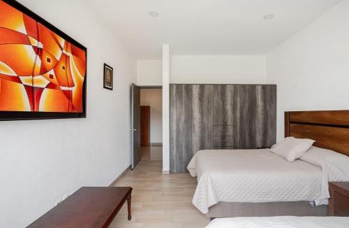 Atizapan de Zaragoza Apartment | Depto 6 personas 2 recámaras Zona Esmeralda Nova Esmeralda