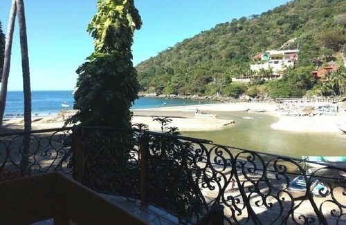 Boca de Tomatlan House | Description of Villas Rodelinda