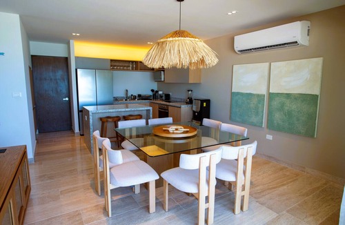 Yucatan Peninsula Villa | Designer decorated villa for 9 Yucalpeten Marina Beach
