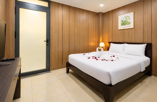 District 3 Hotel | Diamond Crown Riverside