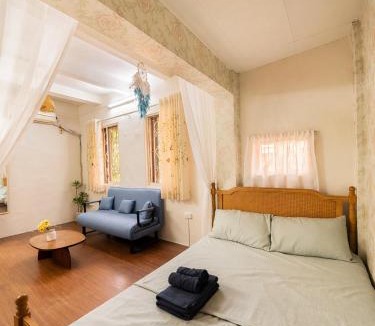 Trang Tien Apartment | Dinh Le Vintage - Old Quarter View