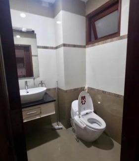 Tan Binh Hotel | Dlux Hát Giang