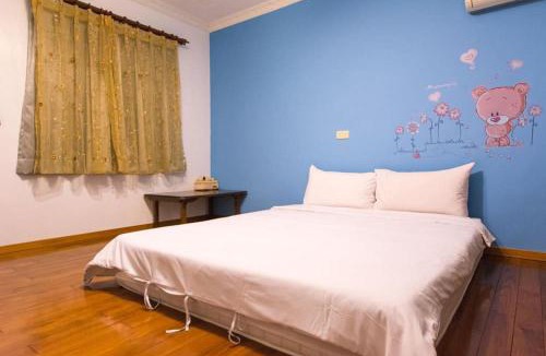 Taitung City Centre Bed & Breakfast | Dog House
