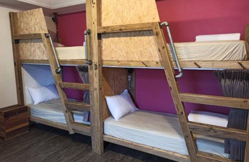 Donghe Hostel | Donghe surf shop & Hostel