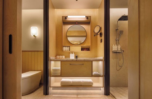 Changbai Mountain North Slope Hotel | Doradora Boutique Hotel
