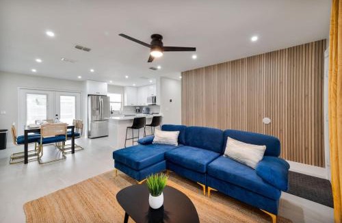 Saint Cloud House | Downtown Home with Basketball, Firepit and Just 20 Miles to Disney