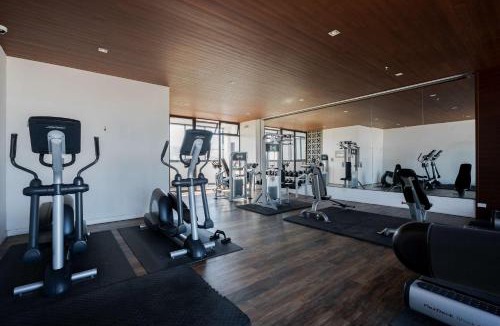 Avenida Revolucion Apartment | Downtown TJ Ave Revolucion 1BR Suite 10th floor