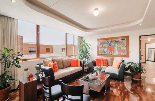 Zona 15 Apartment | DPh2 2 large apartments together