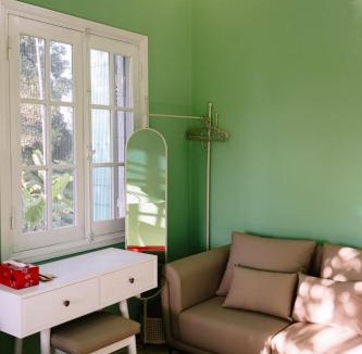 Huong Thuy House | Dreamie House
