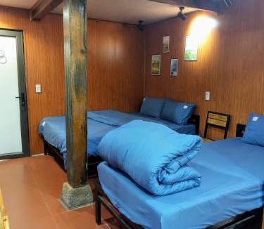 Yen Minh House | Du Già CN Homestay