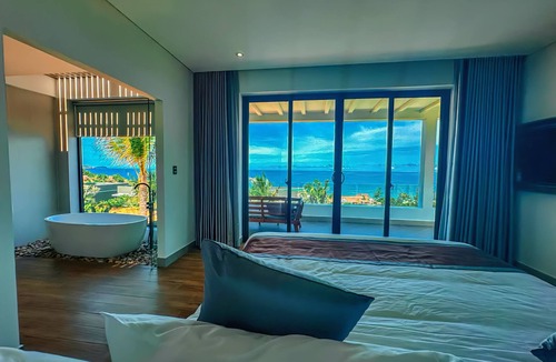 Suoi Nuoc Beach Resort | Du Parc Resort Mũi Né