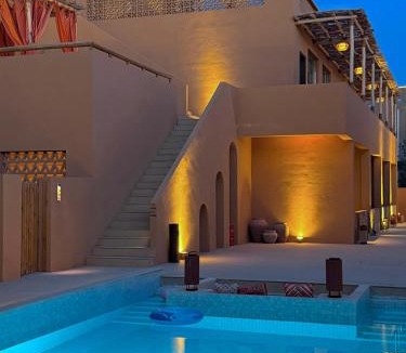 Mingsha Mountain and Crescent Spring Hotel | Dunhuang·Boman Oasis Resort