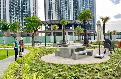 Tan Thuan Tay Apartment | Eco Green SaiGon APT- Free Pool&Gym