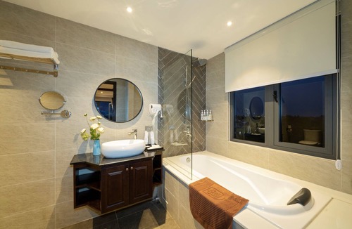 Thanh Ha Hotel | Eco Lux Riverside Hotel & Spa