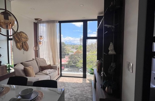 Zona 15 Apartment | Edificio Arles