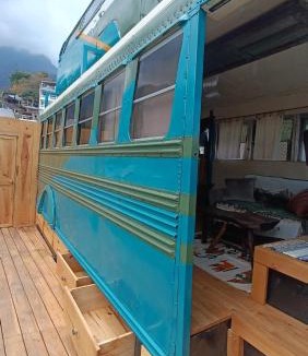 Pasajcap House | El Destino - Rooftop Converted Chicken Bus