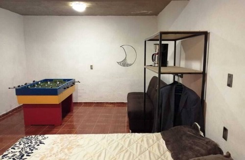 Teotihuacan Apartment | El Teotihuacano is 1.5 km away. From the archaeological zone