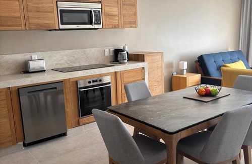 Crucecita Apartment | Elegant 2BR Marina-view condo