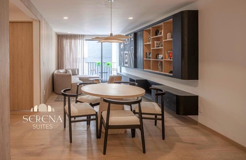 Hipodromo Apartment | Elegant Apartment with AC and Skydeck Pool in Central Condesa