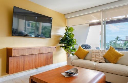 Zazil-ha Apartment | Elements Penthouse 14