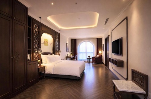 Van Mieu Hotel | Eli Rina Hotel