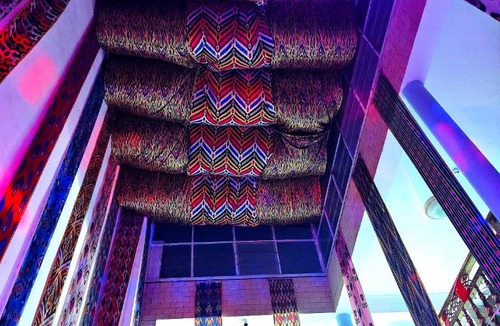 Kashgar Bed & Breakfast | Ella International Hostel Kashgar-Near Old Town Carpool, Private Car Service-Local and cross-border travel arrangements-Bar, Café Group Meals, Party Activities