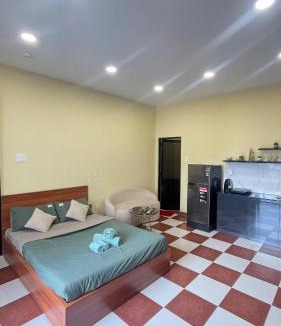 Phu Nhuan Apartment | Emerald Retro Studio