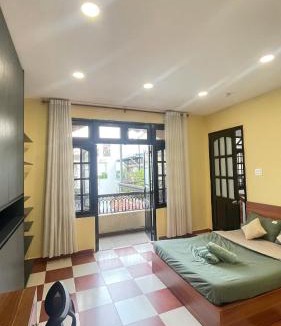 Phu Nhuan Apartment | Emerald Retro Studio