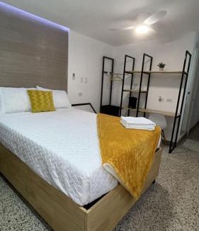 Zona 7 Apartment | Encantadora Confortable Hab Familiar cerca Forum Majadas y Miraflores H14