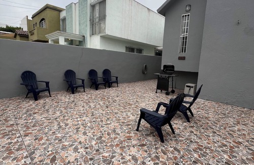 Playas de Tijuana House | Enchanting 4-bedroom house with WiFi in Playas De Tijuana