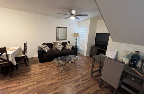 Playas de Tijuana House | Enchanting 4-bedroom house with WiFi in Playas De Tijuana