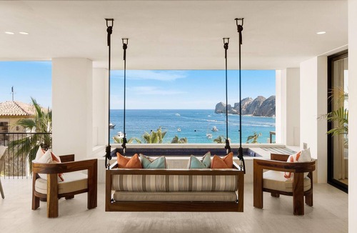 El Medano Ejidal Condo | Enjoy 15% OFF -Luxury Oceanview Residence in Cabo, 5-star Service, Plunge Pool
