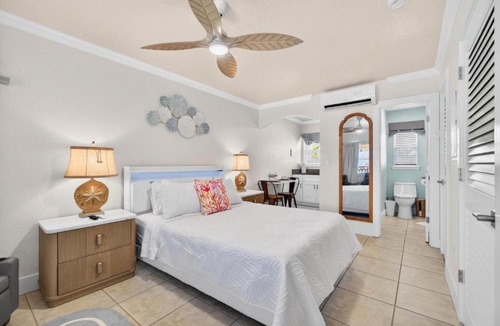 Redington Shores Apartment | Enjoy Summer Days by the Pool and Strolls on the Beach! Coconut Villa 5!